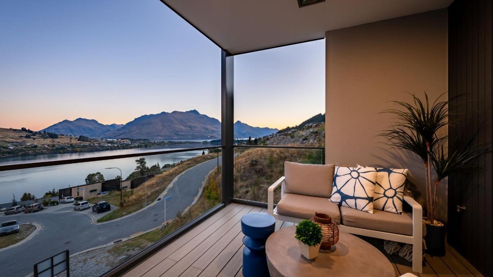 The Tiers- Hot Tub- Ac- Bbq- Free Parking Villa Куийнстаун Екстериор снимка