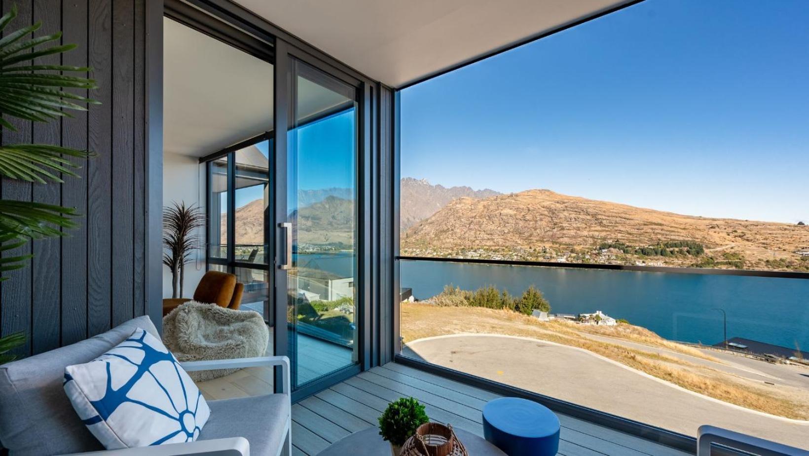 The Tiers- Hot Tub- Ac- Bbq- Free Parking Villa Куийнстаун Екстериор снимка